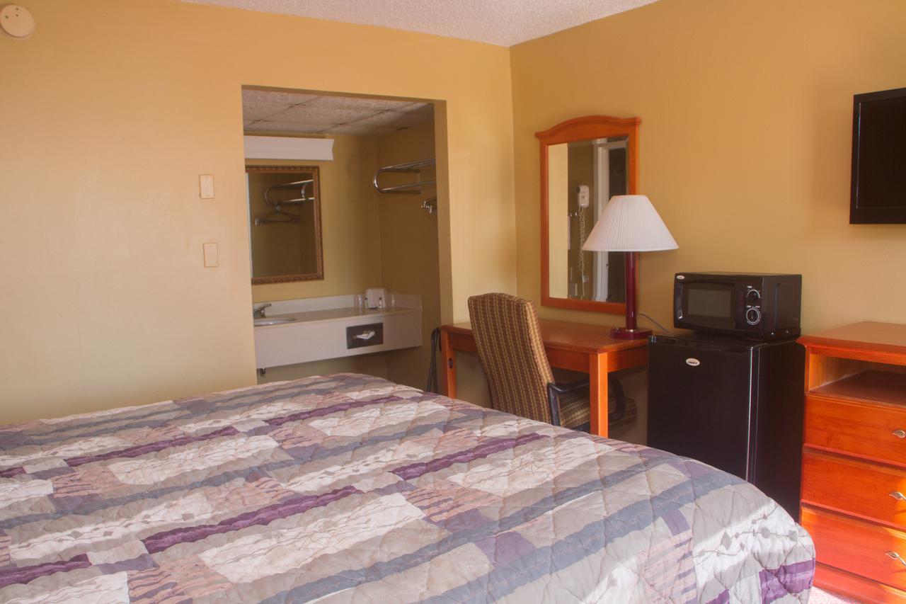 Executive Inn ポンカシティ  エクステリア 写真