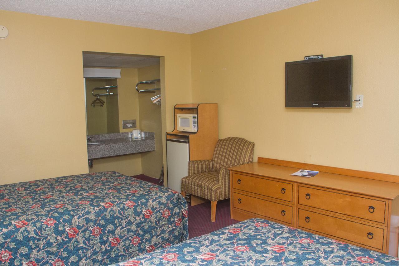 Executive Inn ポンカシティ  エクステリア 写真