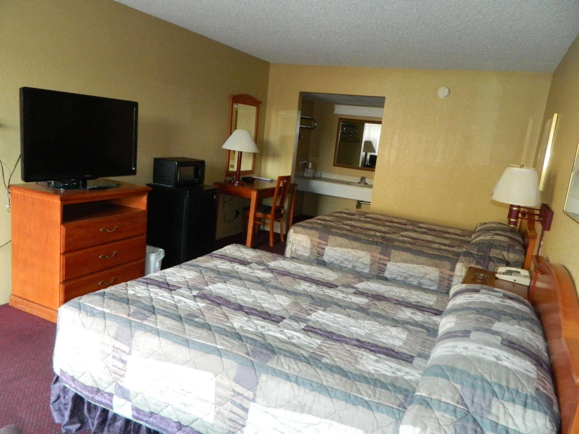 Executive Inn ポンカシティ  エクステリア 写真