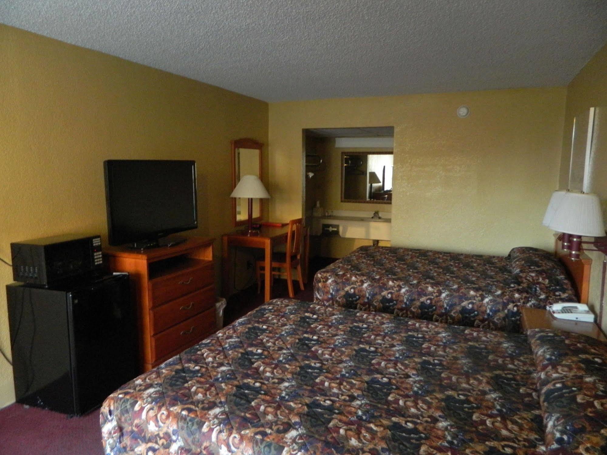 Executive Inn ポンカシティ  エクステリア 写真